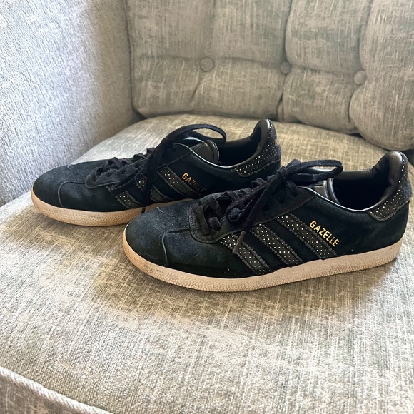Adidas Gazelle Black Suede and Gold Gazelle Sneakers, Size 7 - Picture 1 of 7